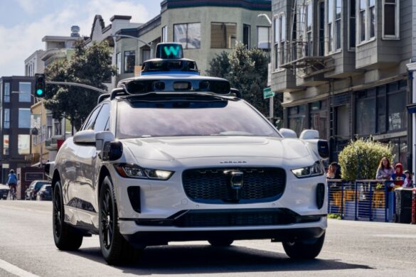 Guida autonoma: Toyota e Waymo collaborano per il cambiamento
