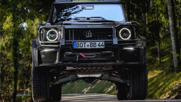 Brabus XL 800: la supercar off-road da 800 cavalli