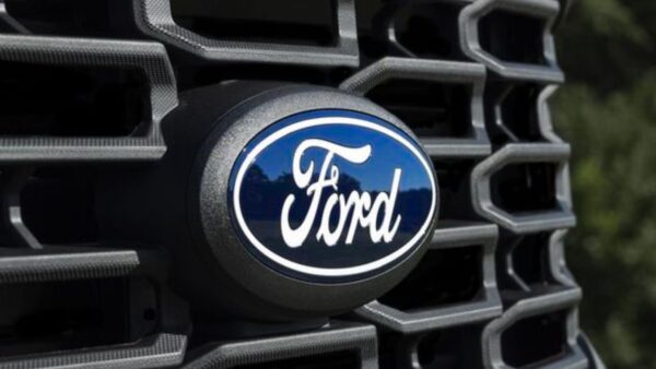 Ford in rivolta: sciopero per salvare i posti in Germania