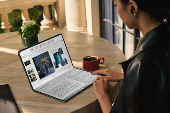 Huawei MateBook Fold: il primo laptop che si piega del brand