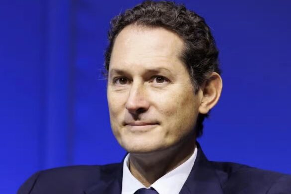 Fusione Stellantis-Renault: solo suggestioni, parla Elkann