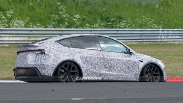Tesla Model Y Performance: il ritorno del modello è vicino