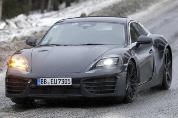 Porsche 718 Cayman EV: la sportività si fa elettrica