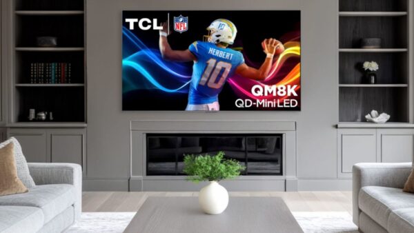 QM8K TCL stupisce tutti: la nuova tv con miniLED al massimo livello