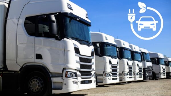 Italia va avanti con i camion elettrici: ricarica da 1 MW sulla A22