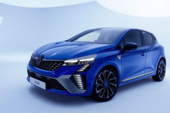 Nuova Renault Clio 2025: spuntano altri dettagli sul modello