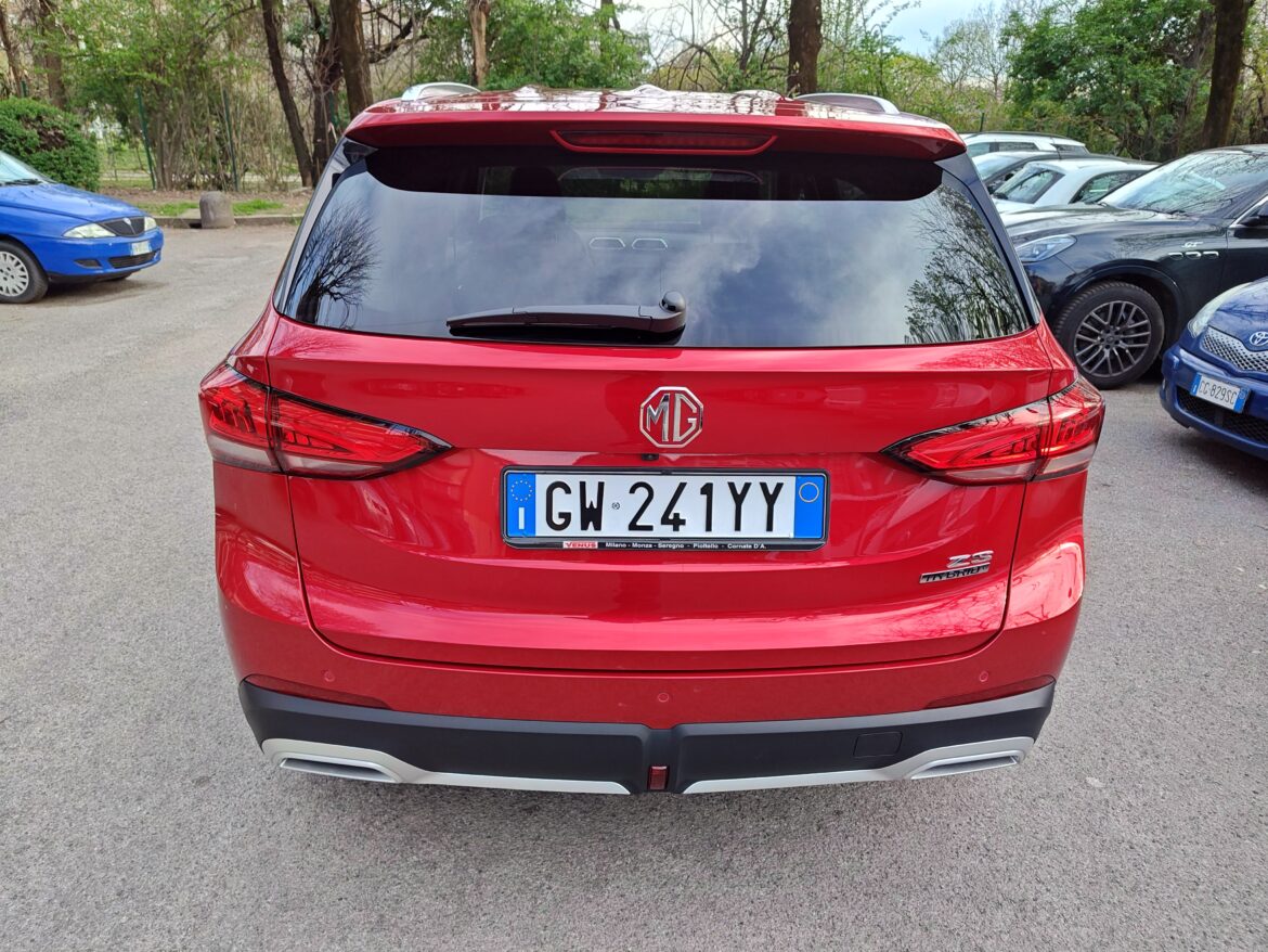 MG ZS Hybrid+ () MG ZS Hybrid+ ()