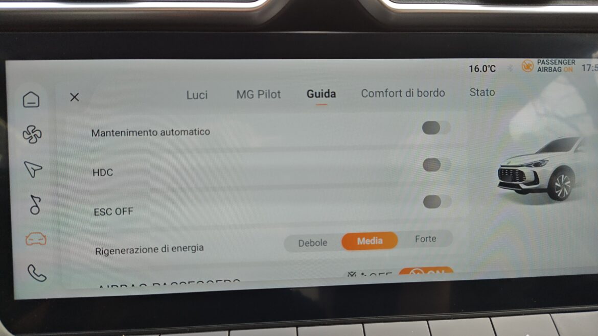 MG ZS Hybrid+ () MG ZS Hybrid+ ()