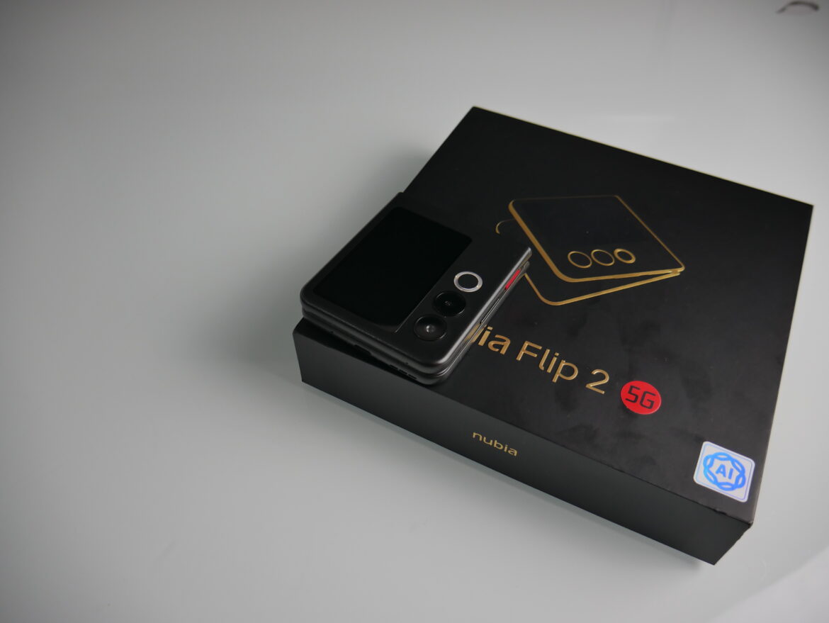 NUBIA FLIP NUBIA FLIP