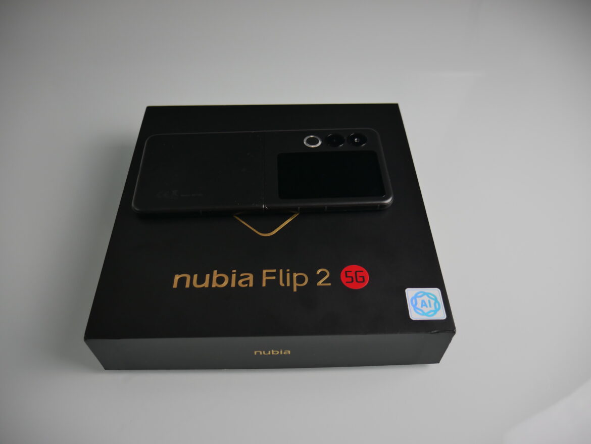 NUBIA FLIP NUBIA FLIP