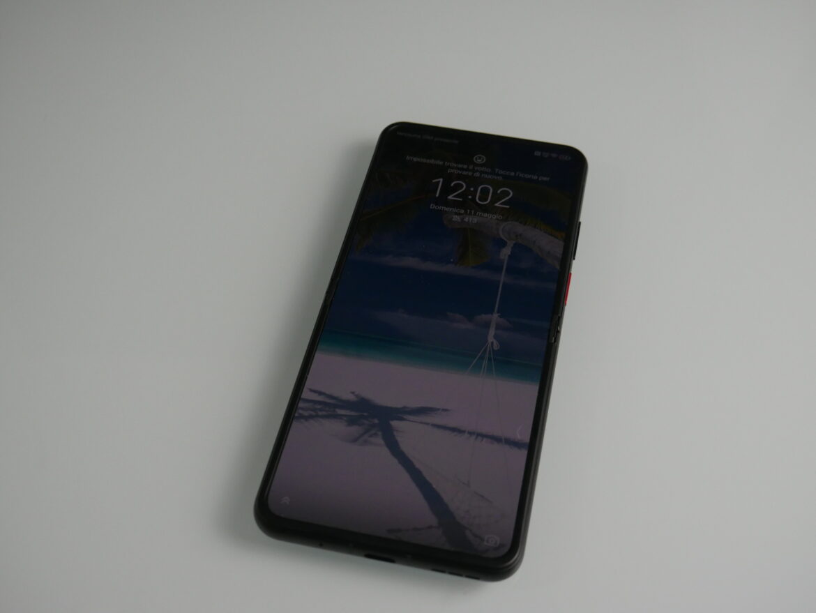 NUBIA FLIP NUBIA FLIP
