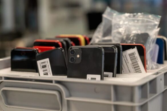 Italia, 82 milioni di smartphone abbandonati