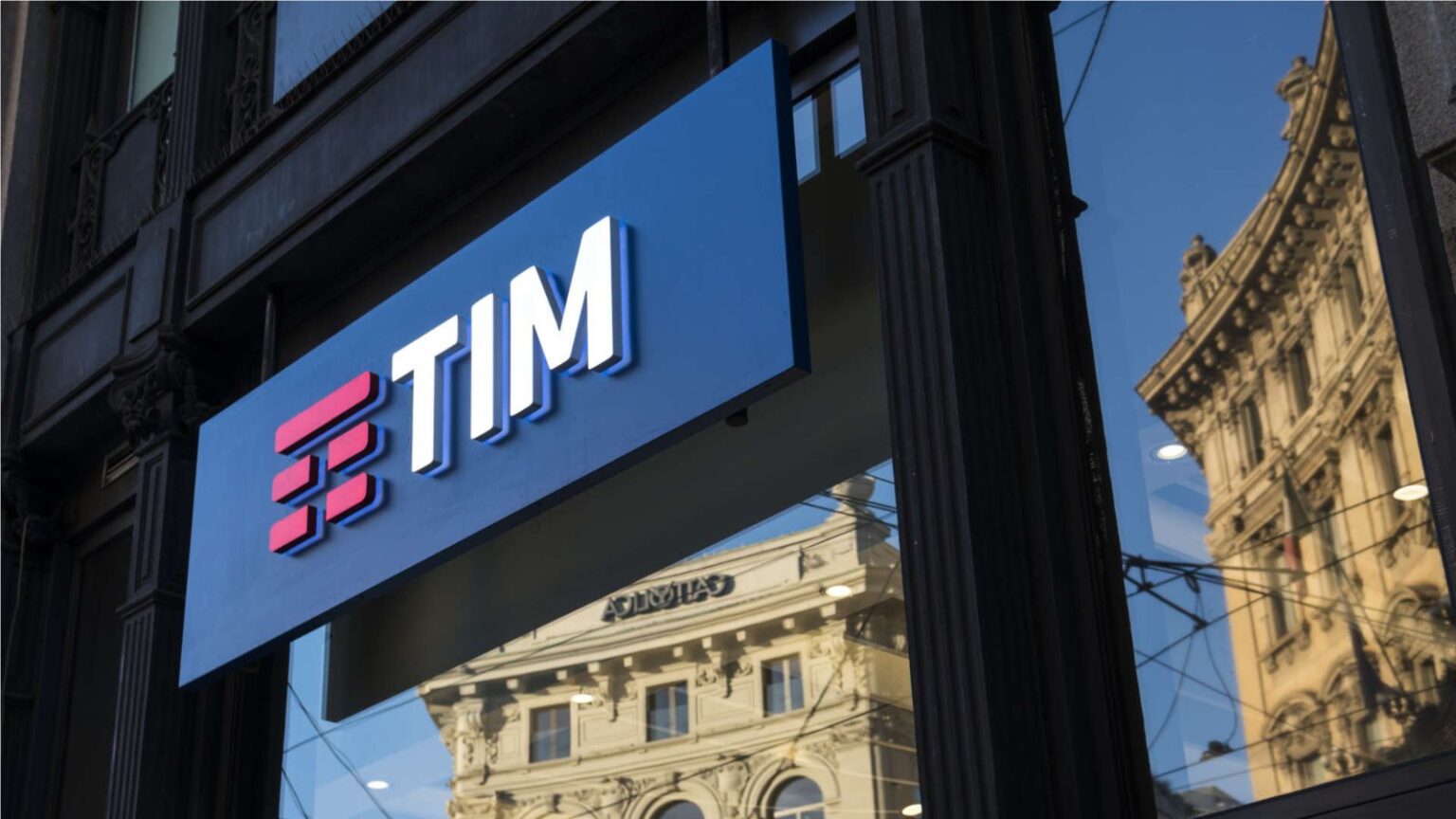 TIM operatore linea