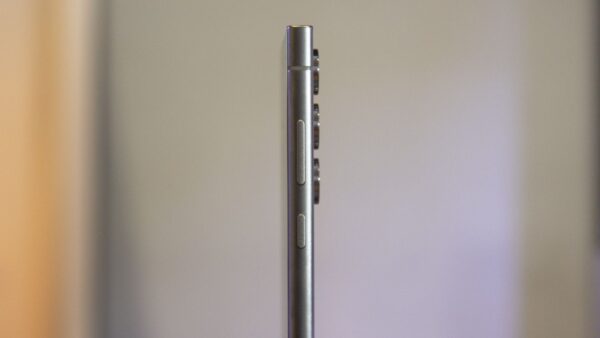 Samsung titanio
