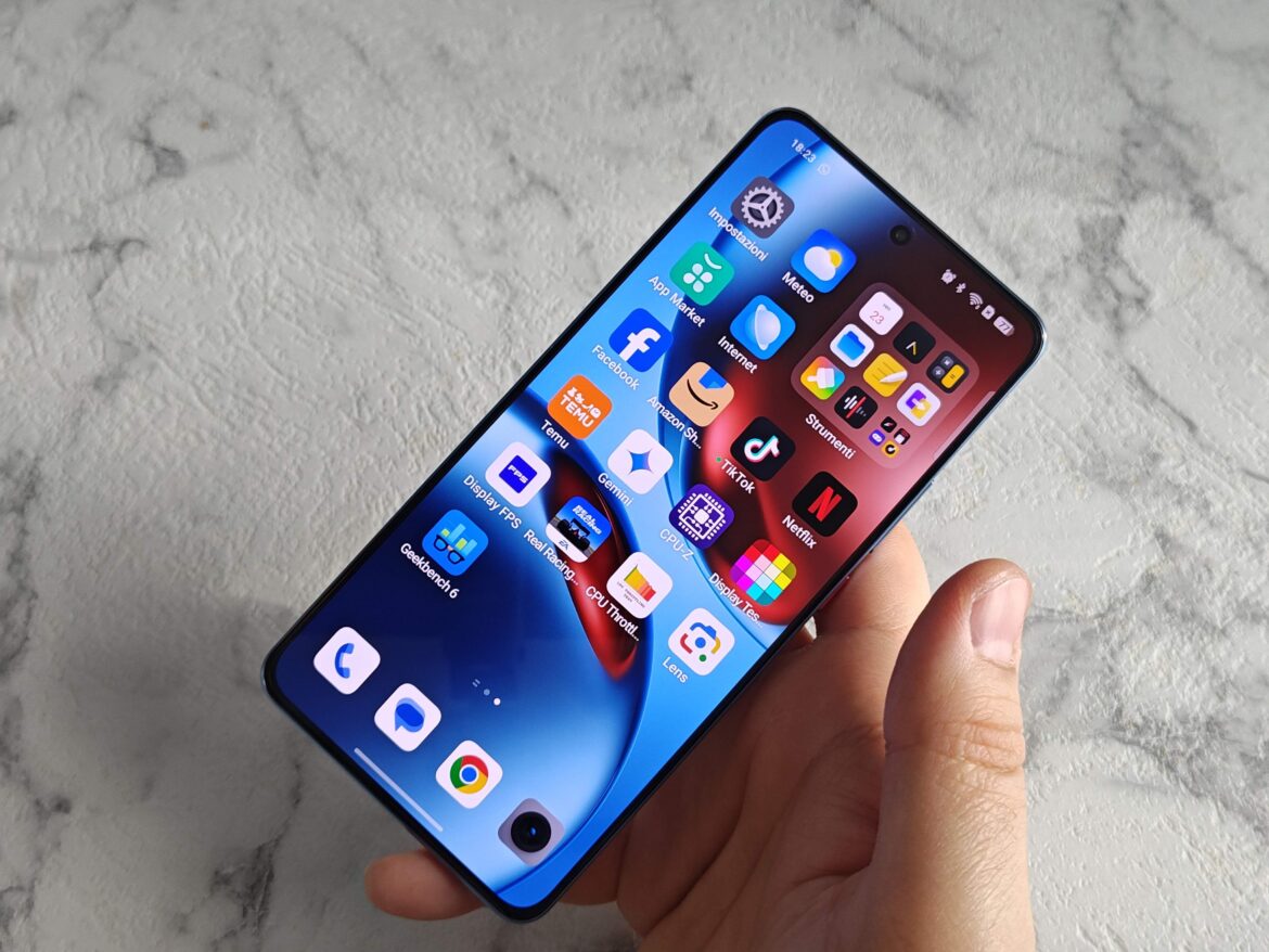 Realme GT () Realme GT ()
