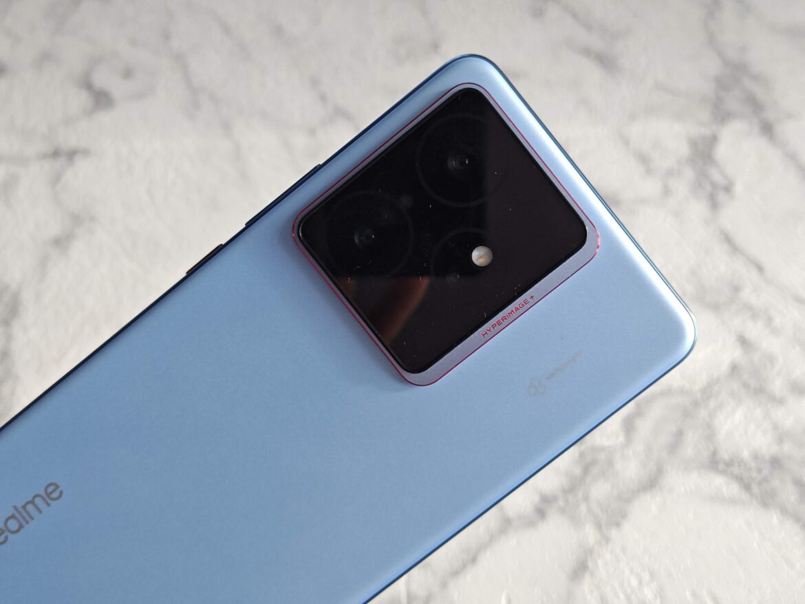Realme GT () Realme GT ()