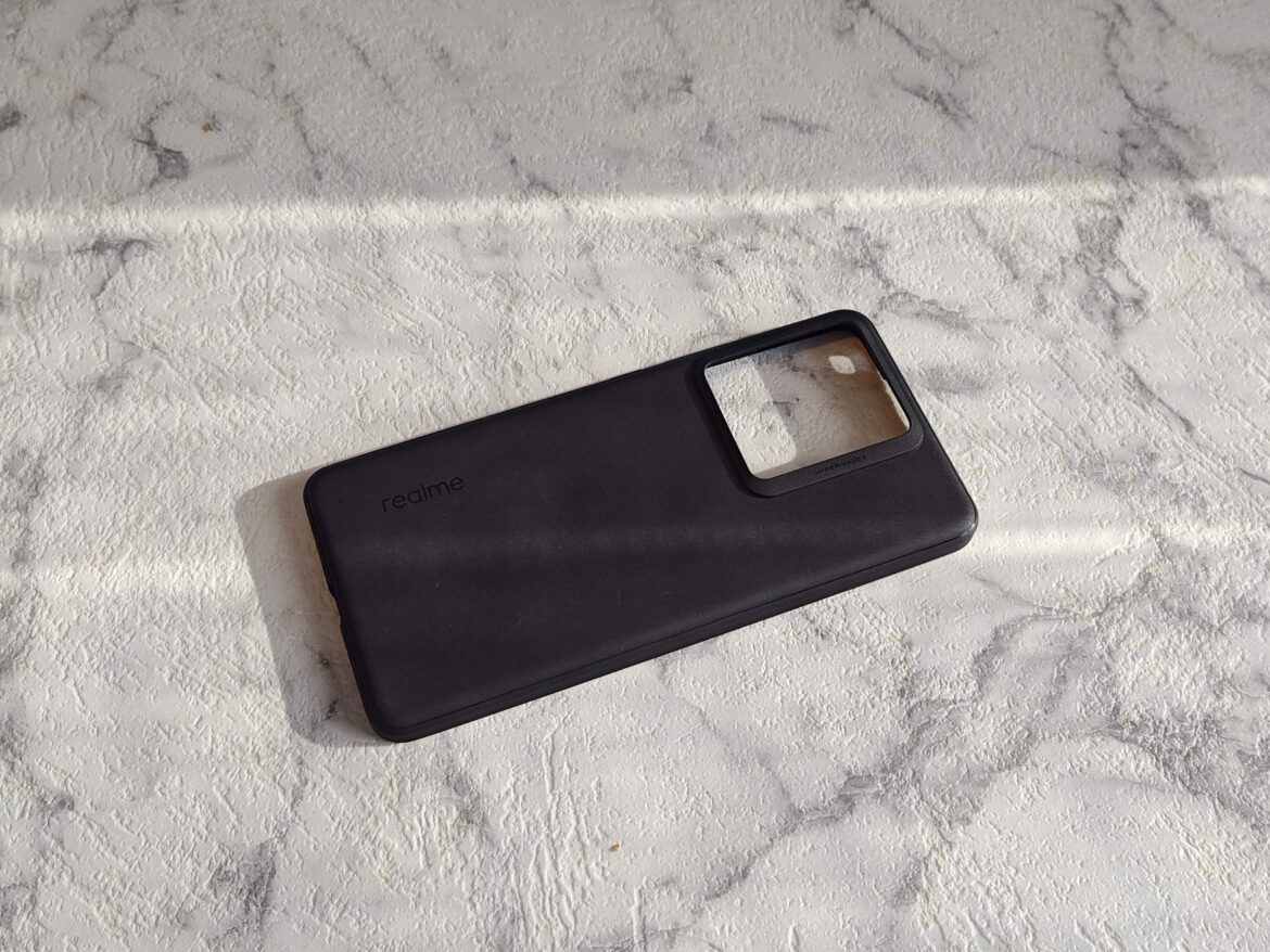 Realme GT () Realme GT ()