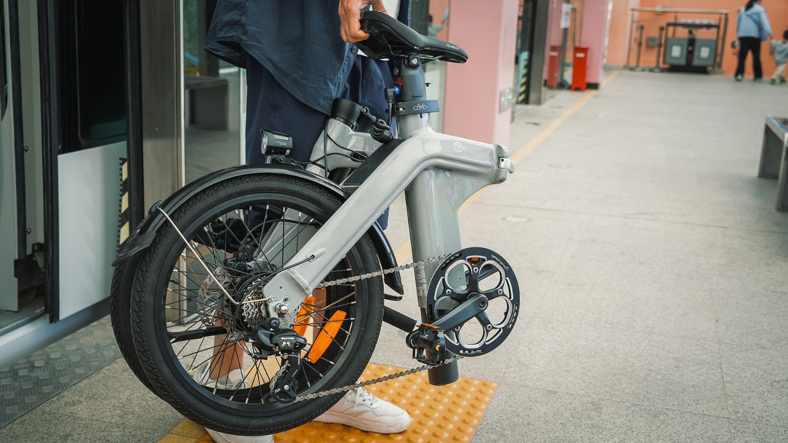 Fiido D11 2025: la nuova bici elettrica pieghevole urbana Fiido D11 2025: la nuova bici elettrica pieghevole urbana