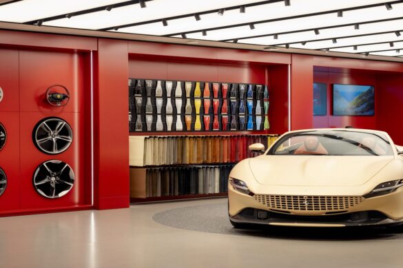 Ferrari ripensa gli showroom, si parte da Samocar a Roma