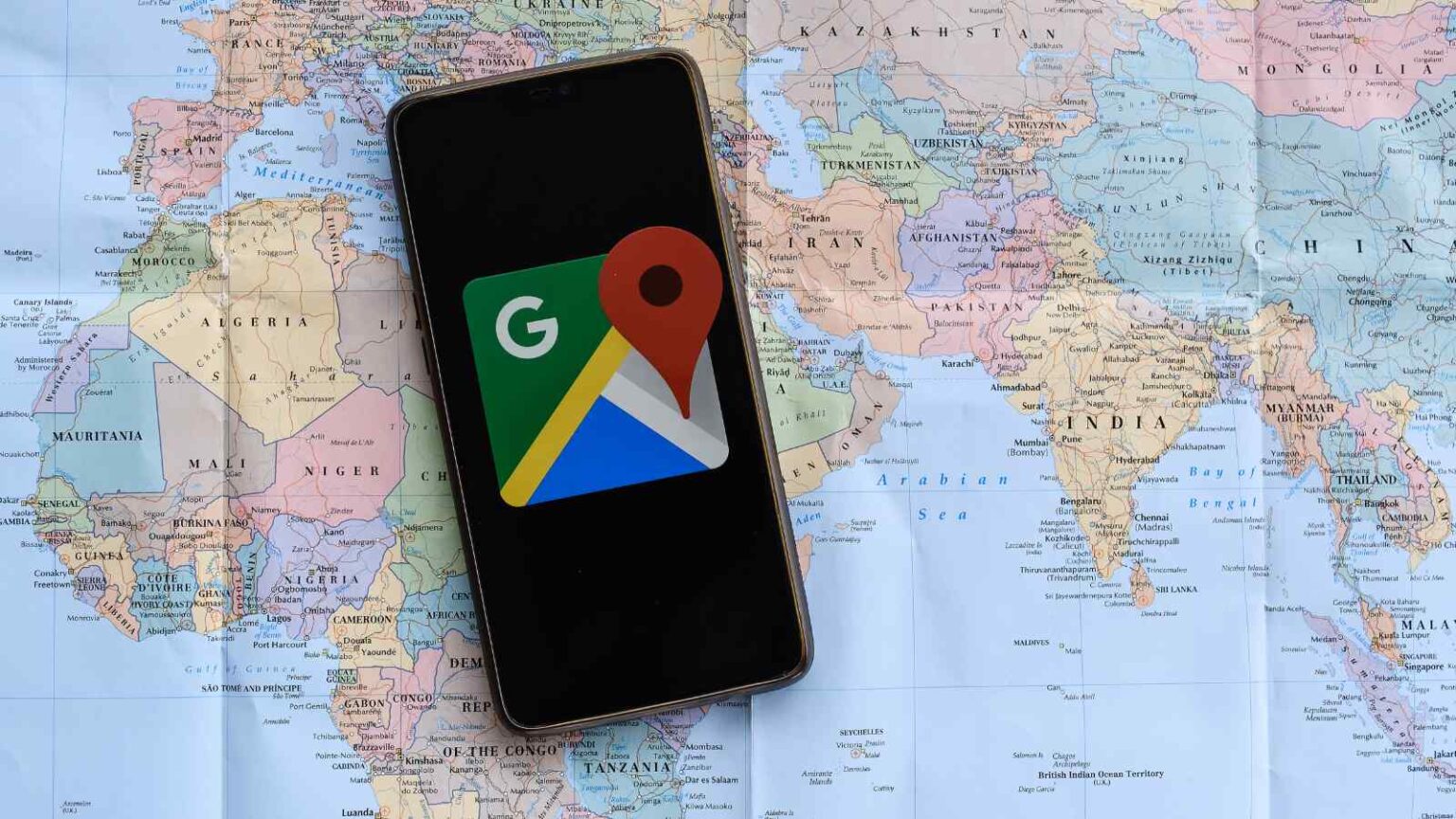 Google Maps aggiorna il selettore account: design più chiaro e intuitivo, in arrivo gradualmente su Android e iOS.