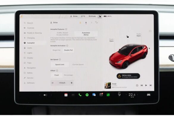 Tesla punta sull’Europa: la guida autonoma sfida il traffico di Berlino