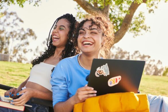 Amazon Prime, sconto del 50% dedicato ai giovani tra 18 e 22 anni: ecco i dettagli