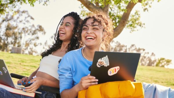 Amazon Prime, sconto del 50% dedicato ai giovani tra 18 e 22 anni: ecco i dettagli