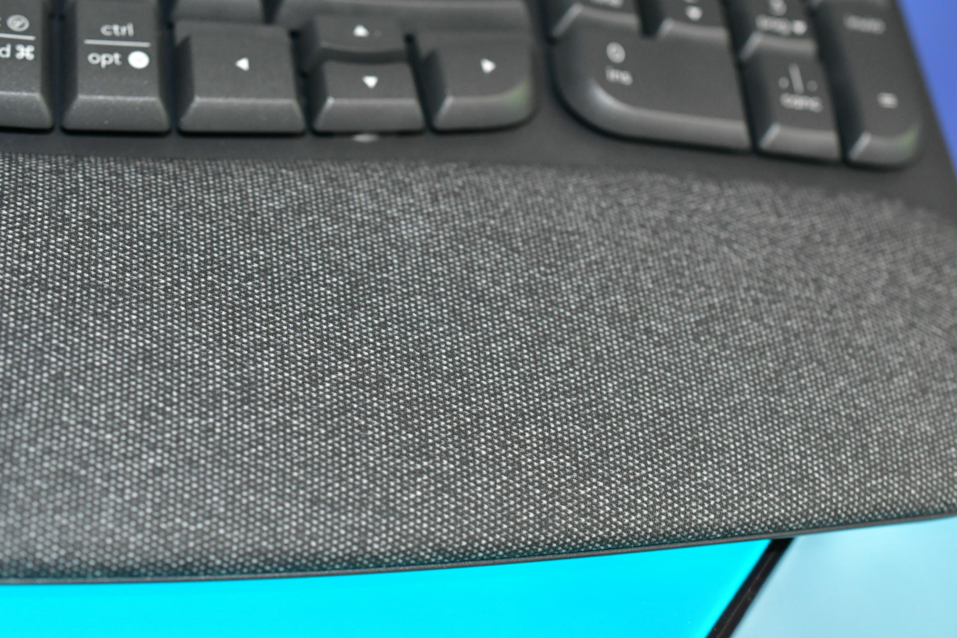 DSC Logitech Wave Keys DSC Logitech Wave Keys