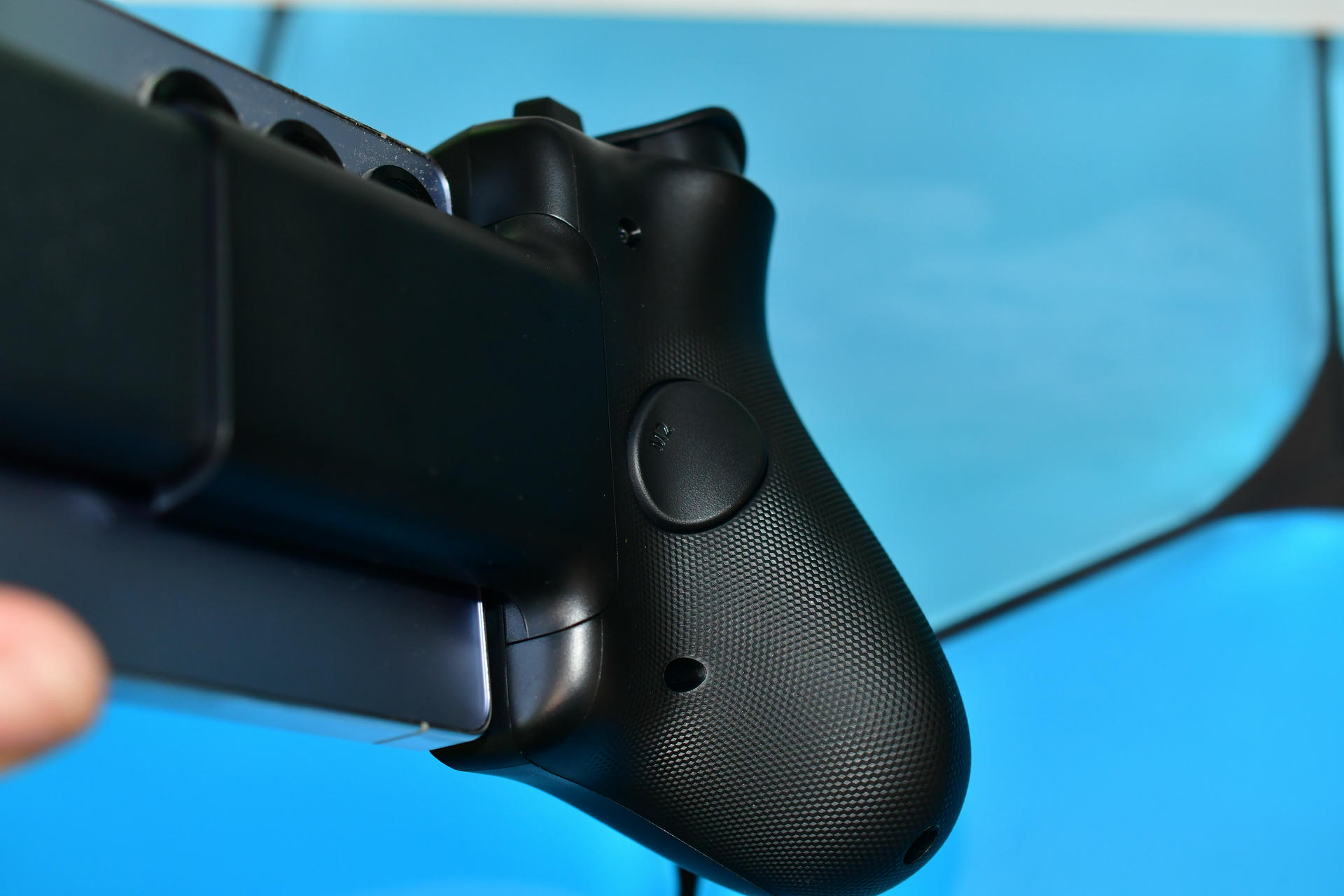DSC Razer Kishi V Pro DSC Razer Kishi V Pro