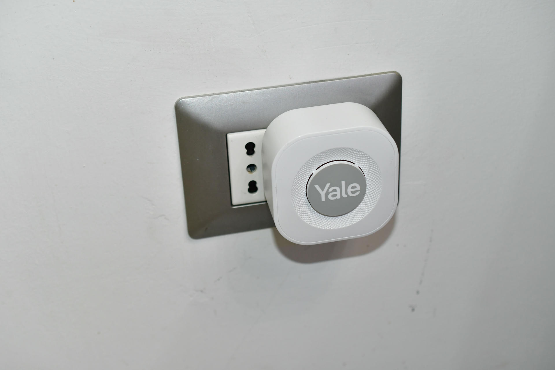 DSC Yale Smart Video Doorbell con Doorbell Chime wireless DSC Yale Smart Video Doorbell con Doorbell Chime wireless