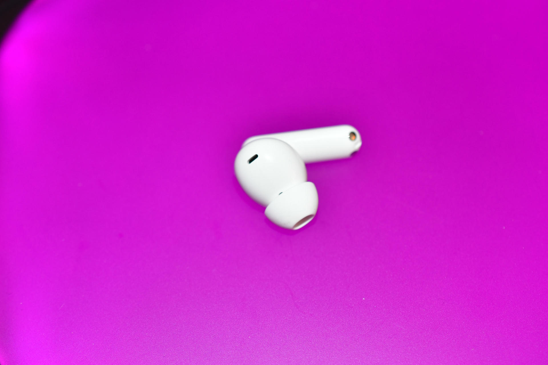 DSC Oppo Enco Buds Pro DSC Oppo Enco Buds Pro