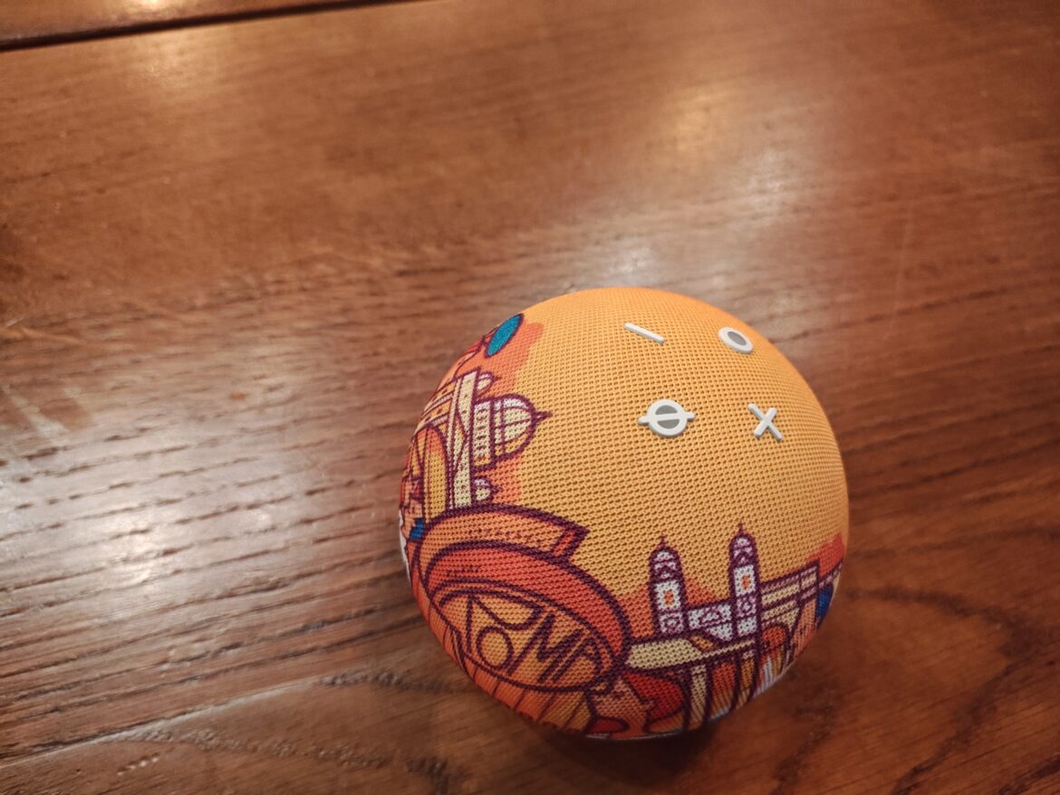 Echo Dot Roma () Echo Dot Roma ()