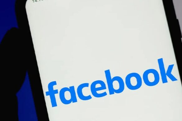 Facebook, gruppi cancellati per errore: un bug fa cadere gli utenti nel panico