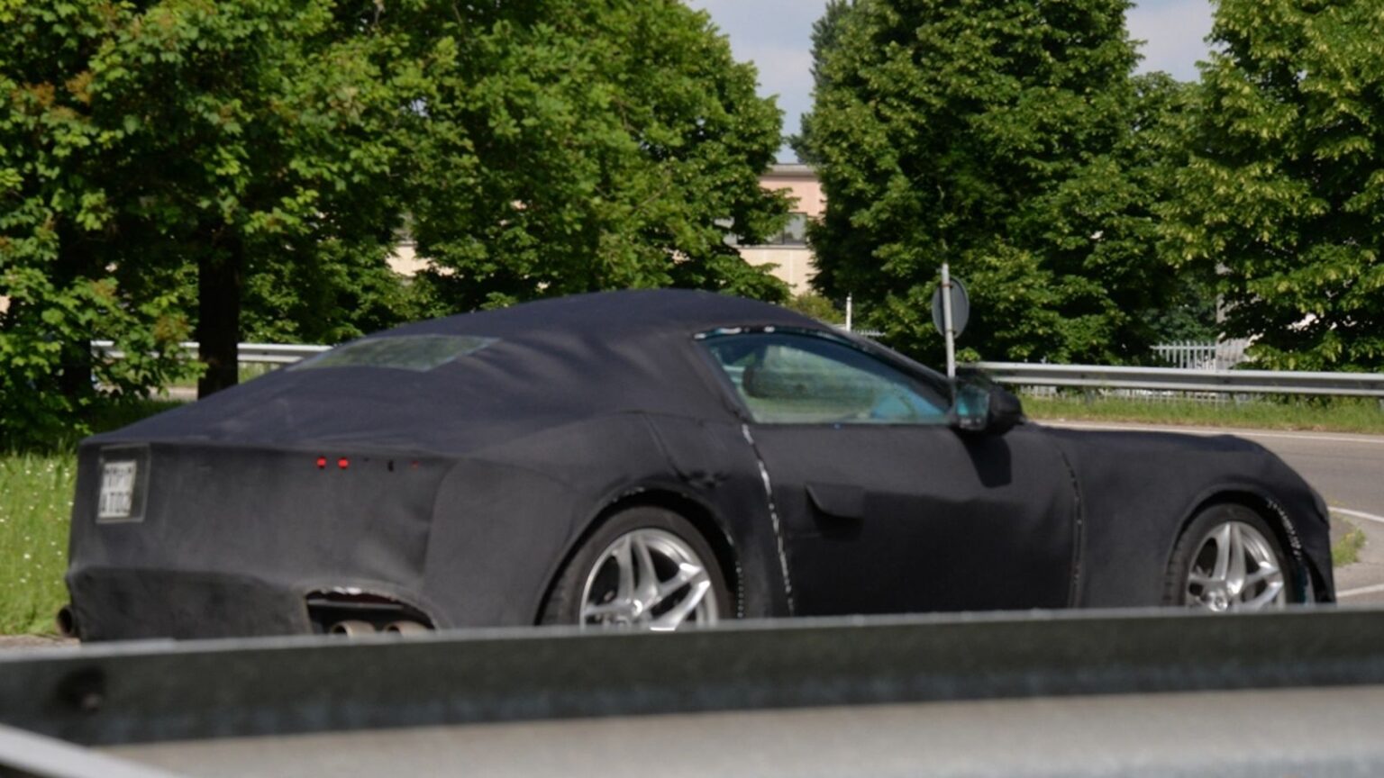 Ferrari Amalfi presto in arrivo: compaiono le prime immagini