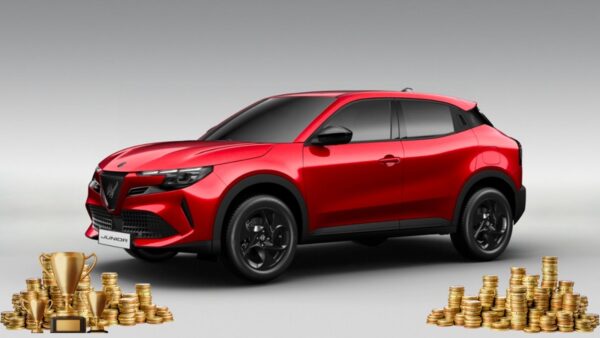 Alfa Romeo Junior conquista l’Italia: boom vendite e sorpasso