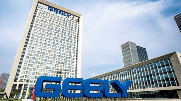 Geely sorprende tutti: niente fabbriche in Europa o USA