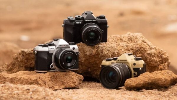 OM-5 Mark II: torna in versione potenziata la mirrorless OM System