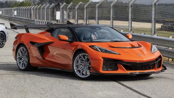 Chevrolet Corvette ZR1X : la sportiva adatta alle piste da 1.078 CV