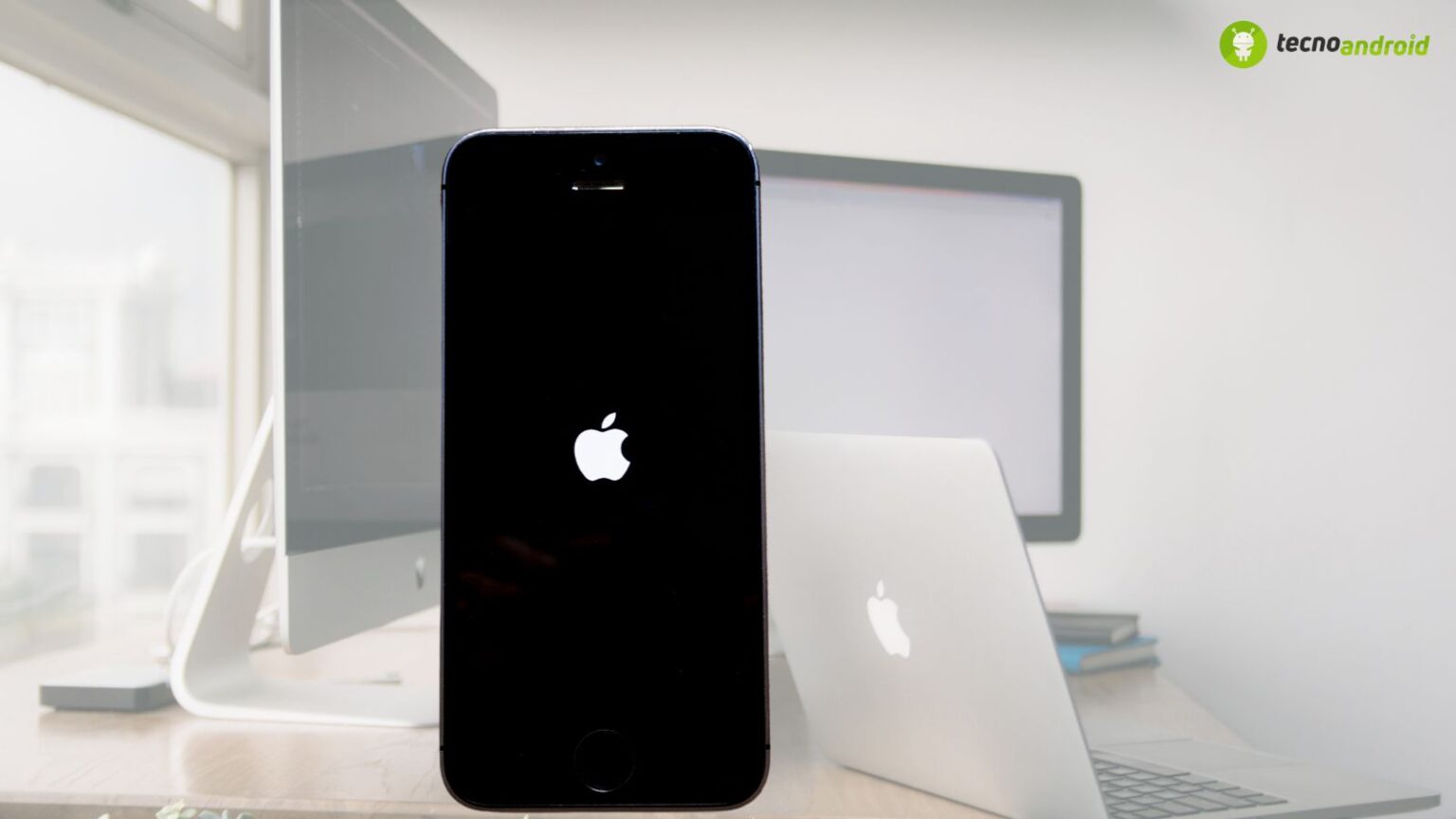 apple