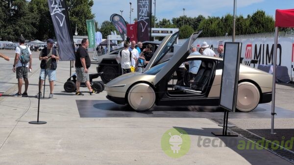tesla - immagine 11 Tesla Model Performance ()