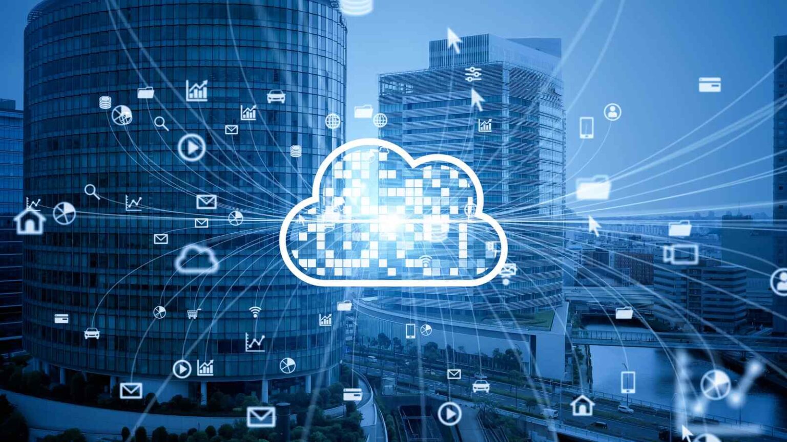 Il 70% del cloud europeo è controllato da USA; l’Europa cerca autonomia digitale ma serve più investimento e strategia.
