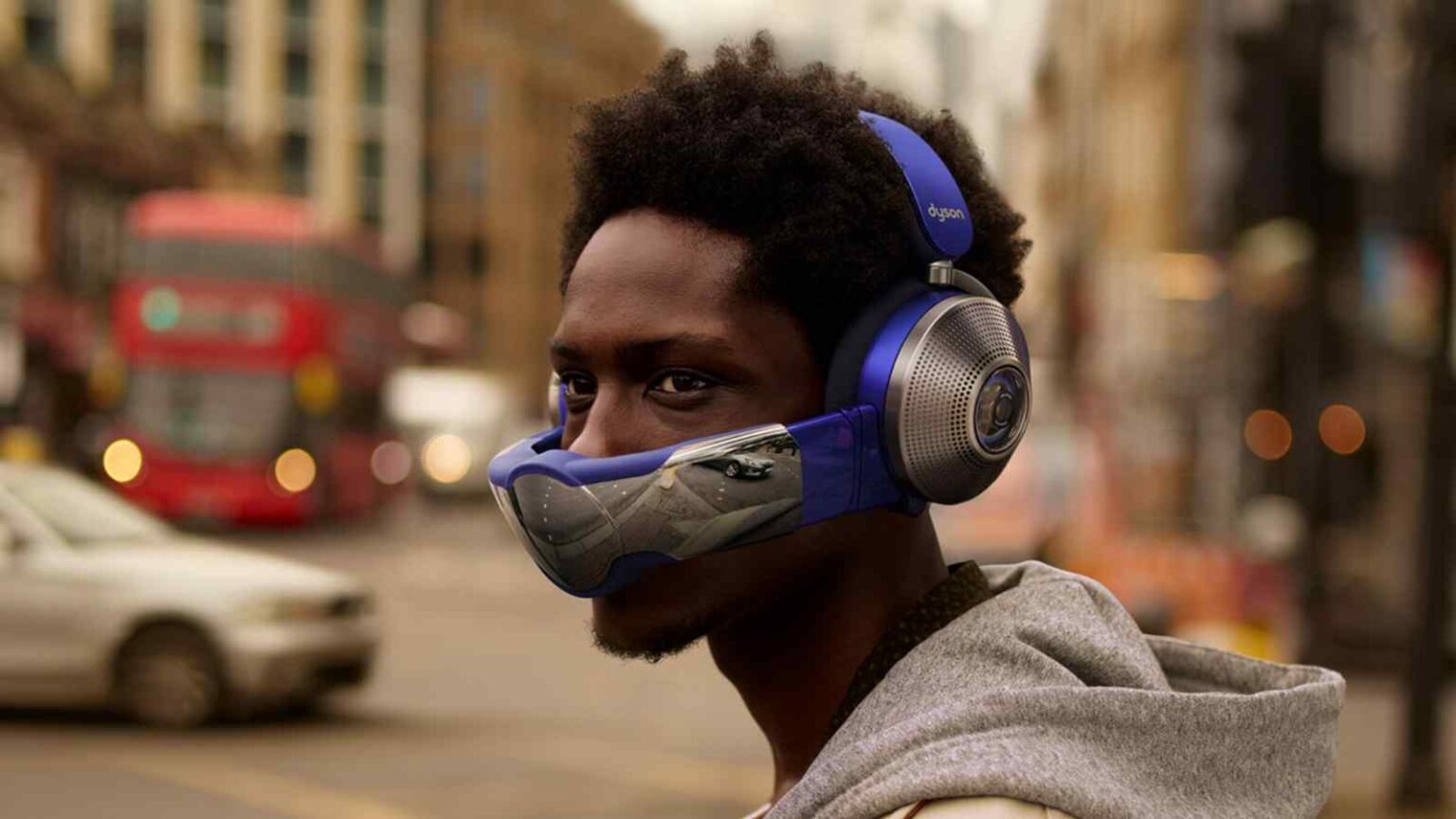 Dyson ha ritirato le cuffie Zone, flop costoso e scomodo, puntando ora su modelli audio più tradizionali e apprezzati.