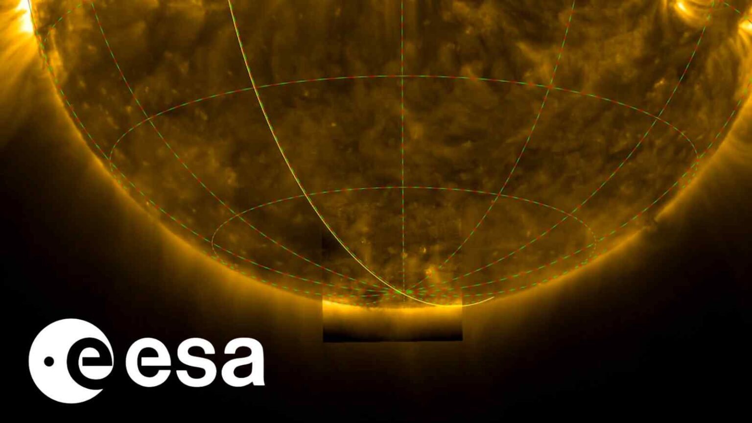 Solar Orbiter ha catturato le prime immagini del polo sud del Sole, rivelando dettagli inediti e campi magnetici in transizione.