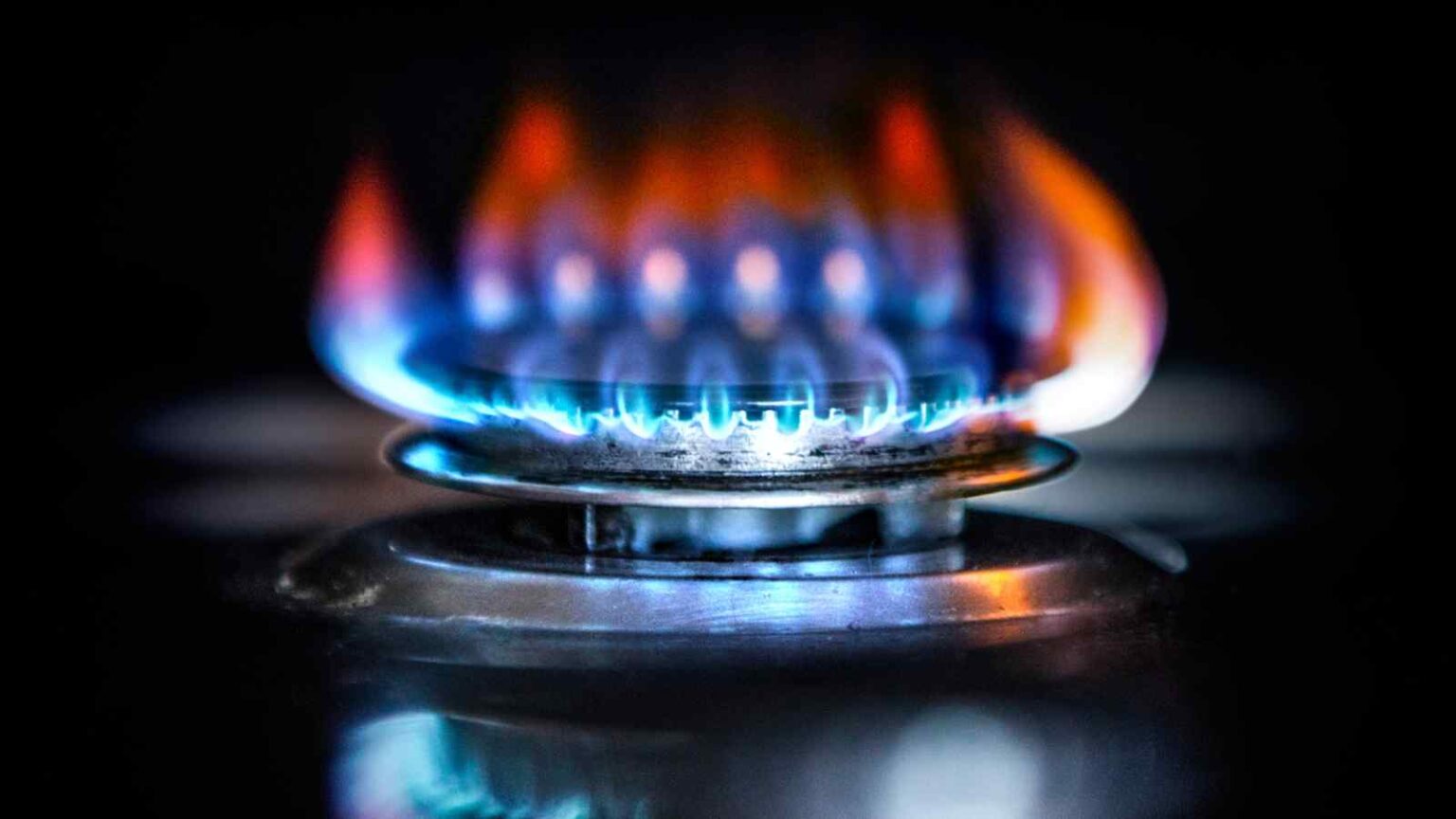 Il gas in casa inquina e mette a rischio la salute: è ora di passare a soluzioni più sane, pulite e tecnologicamente avanzate.