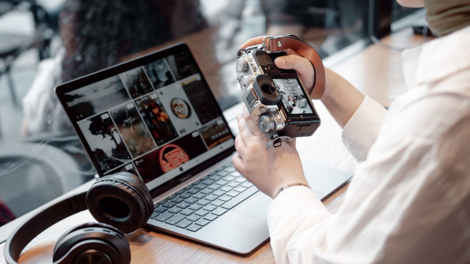 photodirector