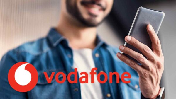 Vodafone offre 5G, minuti e SMS illimitati a 9,99€ al mese per chi cambia operatore, con prezzo bloccato per 24 mesi.