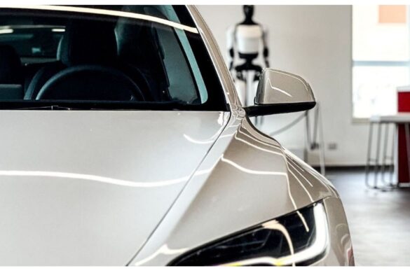 Tesla punta al Sud: nuove aperture a Roma e Bari
