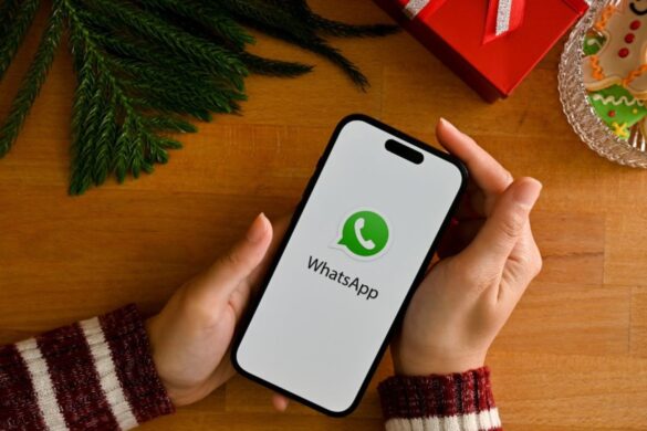 WhatsApp beta introduce la scansione di documenti: arriva il tasto dedicato
