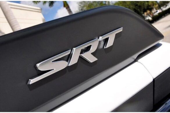 Stellantis riparte dal passato: rinasce il marchio Srt