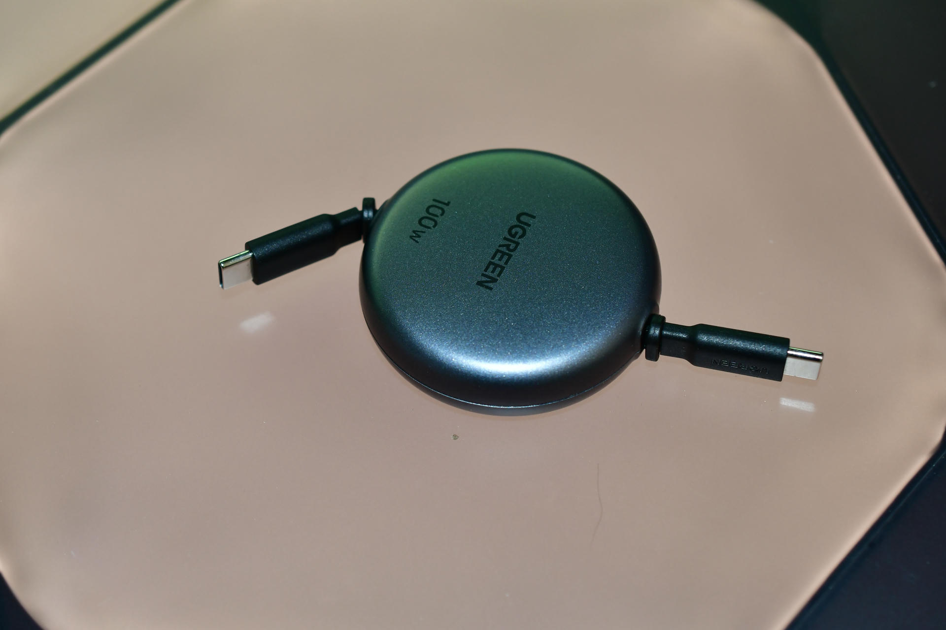 DSC UGREEN Nexode Retractable USB C Cable DSC UGREEN Nexode Retractable USB C Cable